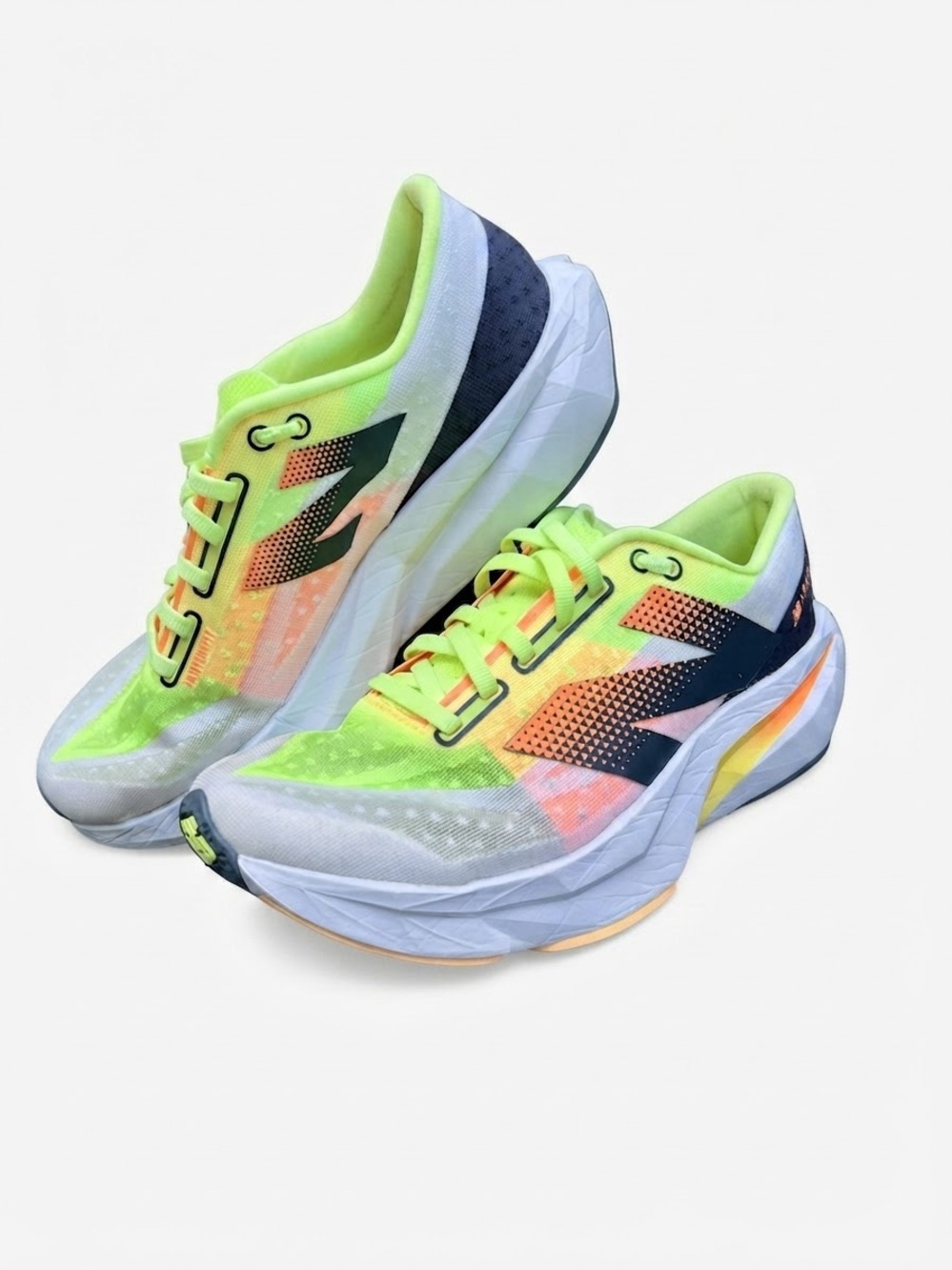 New Balance FuelCell Rebel v4 Neon Running Shoes Size W8.5